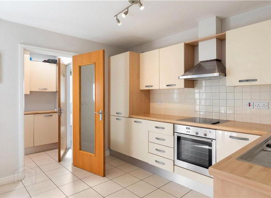1 The Heath, Woodpark, Ballinteer, Ballinteer, D16T850