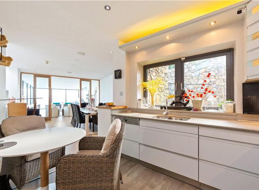 Heather Cottage, Upper Cliff Road, Howth, Howth, D13A326