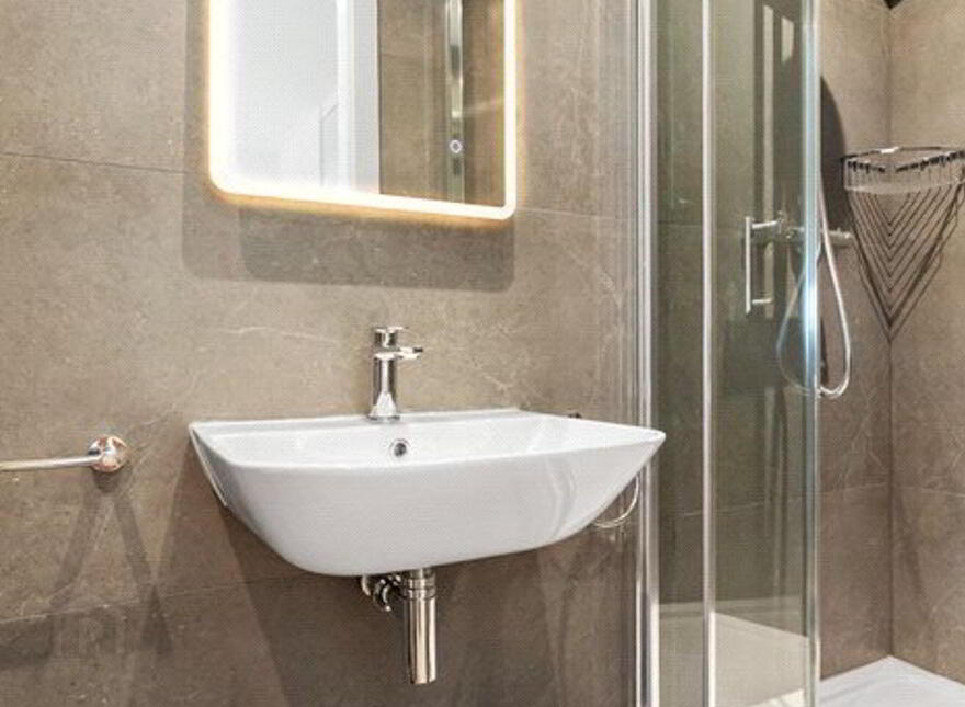 Apt 6 Block, 1 Clarion Quay, Dublin 1, D01X004