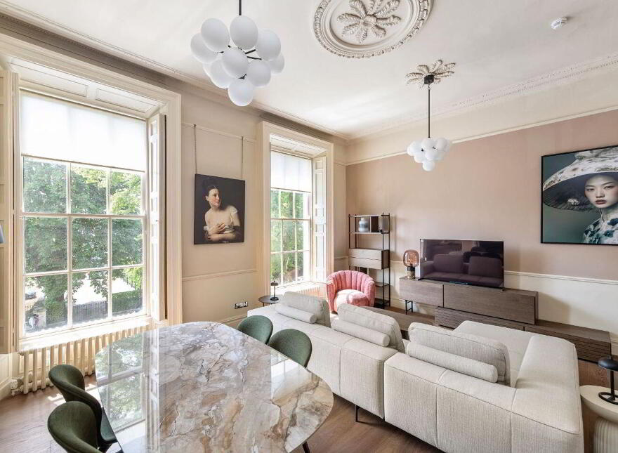 56 Pembroke Road, Ballsbridge, Ballsbridge, D04V409