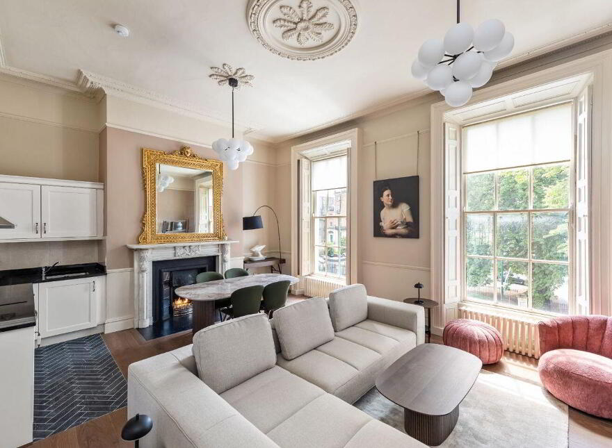 56 Pembroke Road, Ballsbridge, Ballsbridge, D04V409