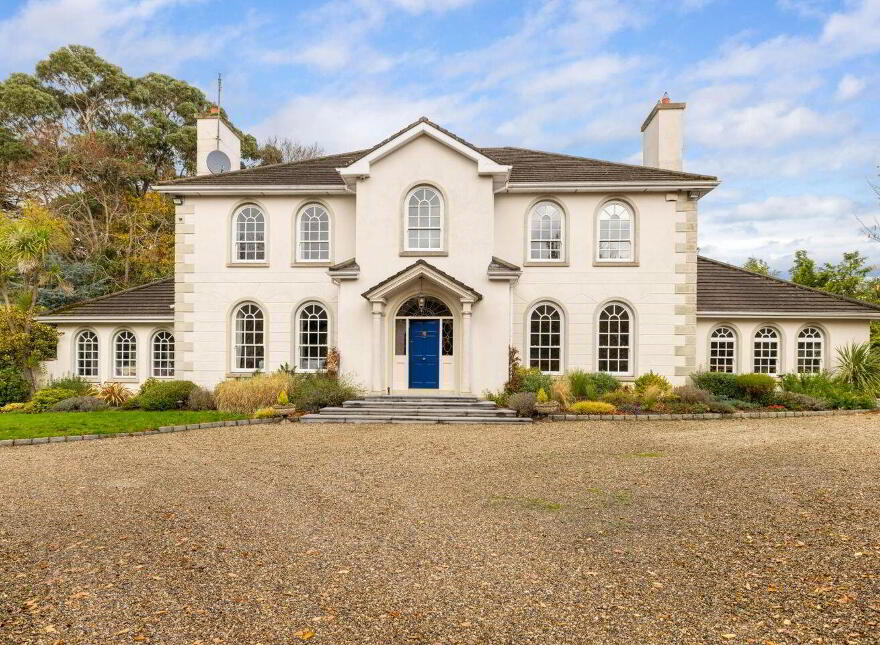 Marble Hall, Ferndale Glen, Rathmichael, D18YW13