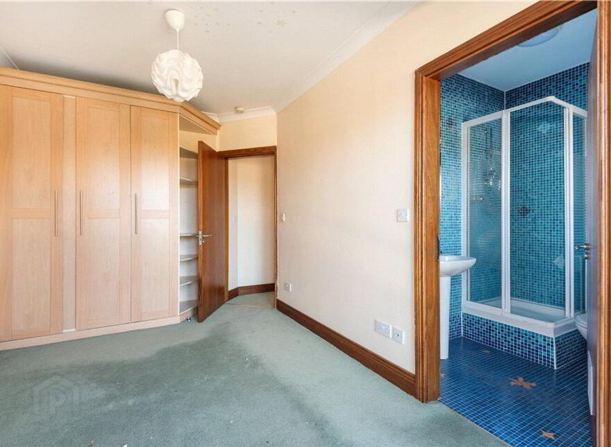 Seaquest, Booterstown Park, Booterstown, A94F822