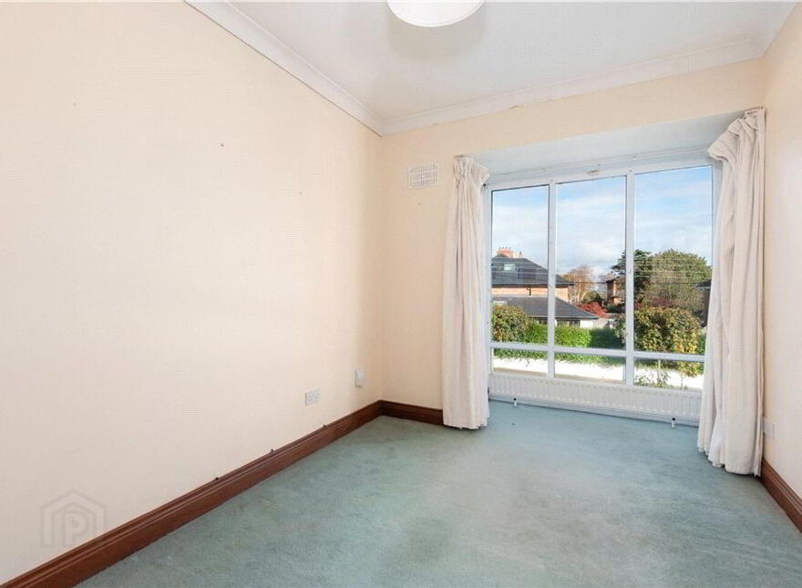 Seaquest, Booterstown Park, Booterstown, A94F822