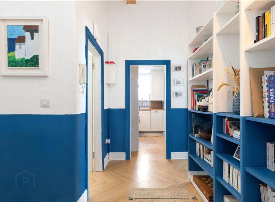 Top Floor Apartment, 1 Eaton Square, Monkstown, A94XP27
