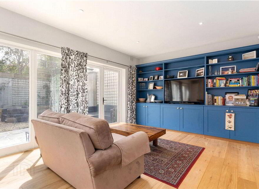 2 Flann O'Brien Mews, Avoca Road, Blackrock, Blackrock, A94P1H2