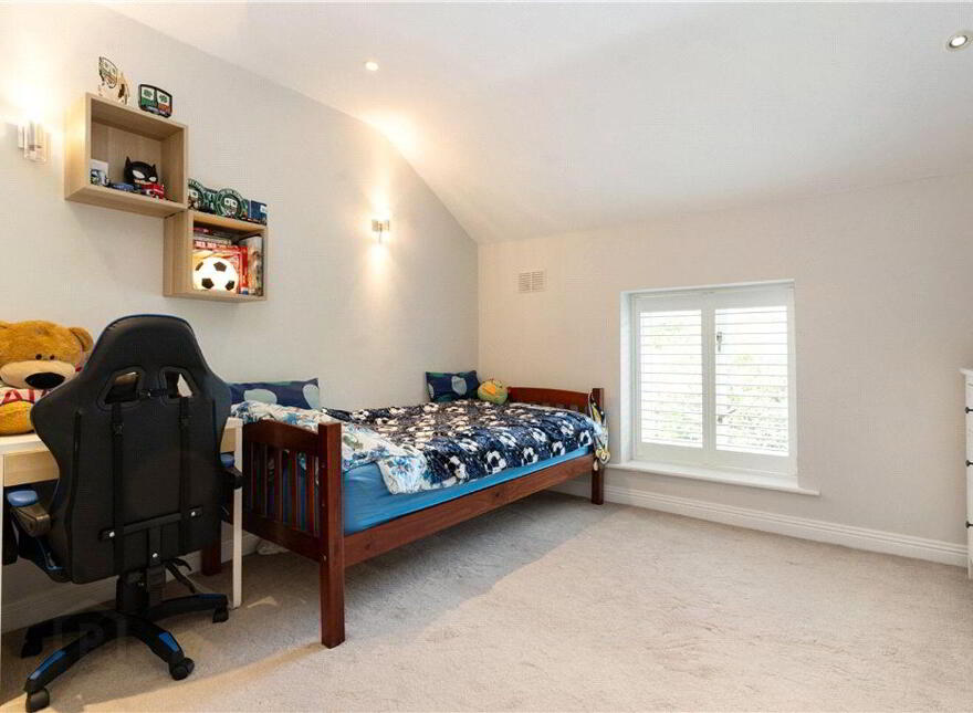 2 Flann O'Brien Mews, Avoca Road, Blackrock, Blackrock, A94P1H2