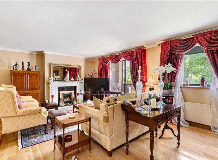 81 The Elms, Mount Merrion Avenue, Blackrock, Blackrock, A94DA24