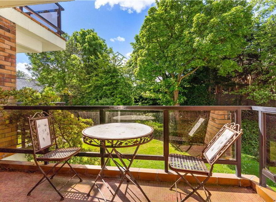 81 The Elms, Mount Merrion Avenue, Blackrock, Blackrock, A94DA24