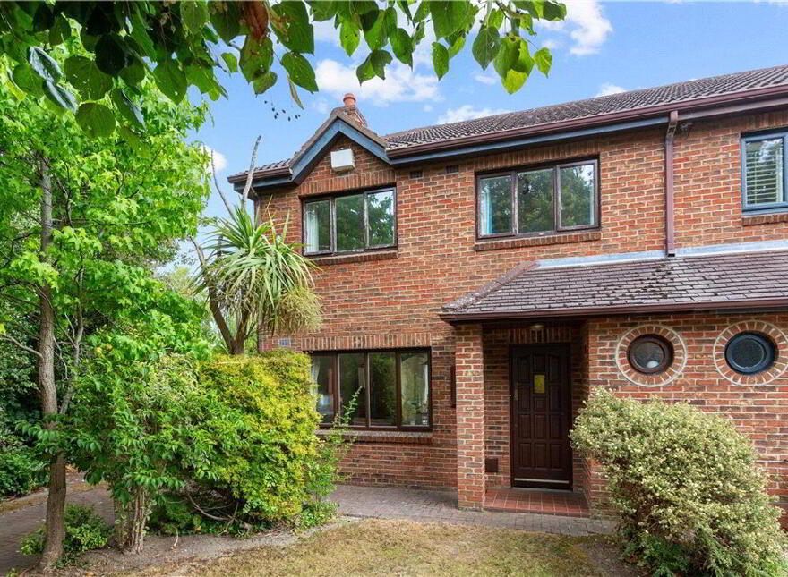 6 Merrion Park, Blackrock, Blackrock, A94PR28 photo
