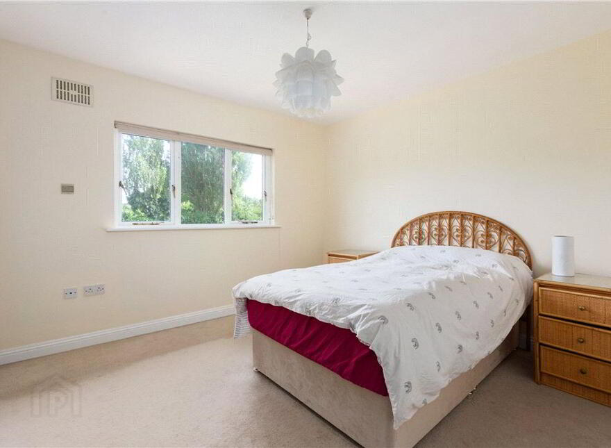 6 Merrion Park, Blackrock, Blackrock, A94PR28