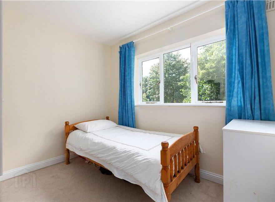 6 Merrion Park, Blackrock, Blackrock, A94PR28