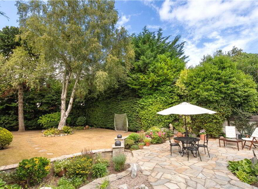 Woodleigh, Leopardstown Road, Foxrock, Foxrock, D18F3F4