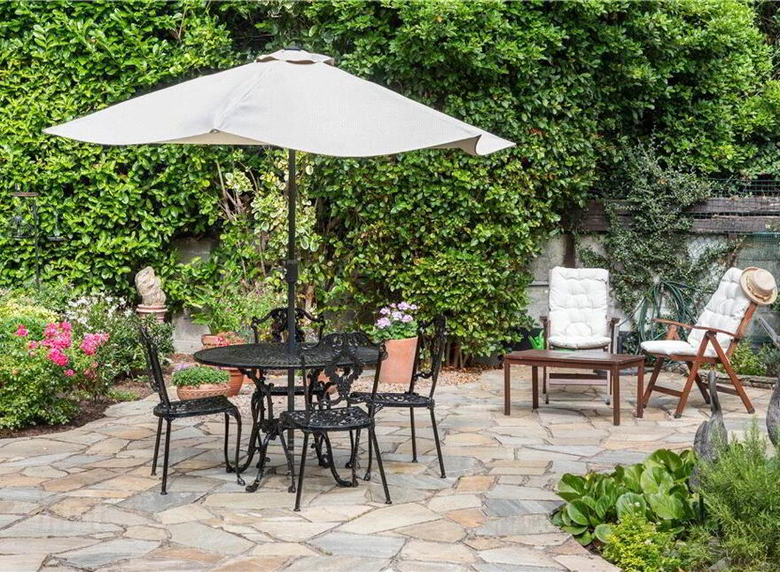 Woodleigh, Leopardstown Road, Foxrock, Foxrock, D18F3F4
