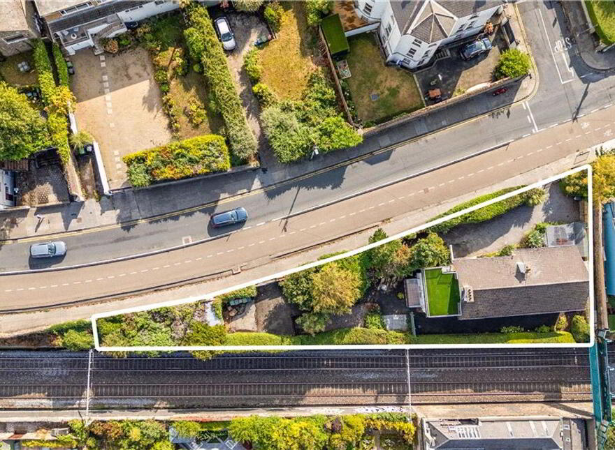 Bella Vista, 48 & 48A Seapoint Avenue, Monkstown, A94N225