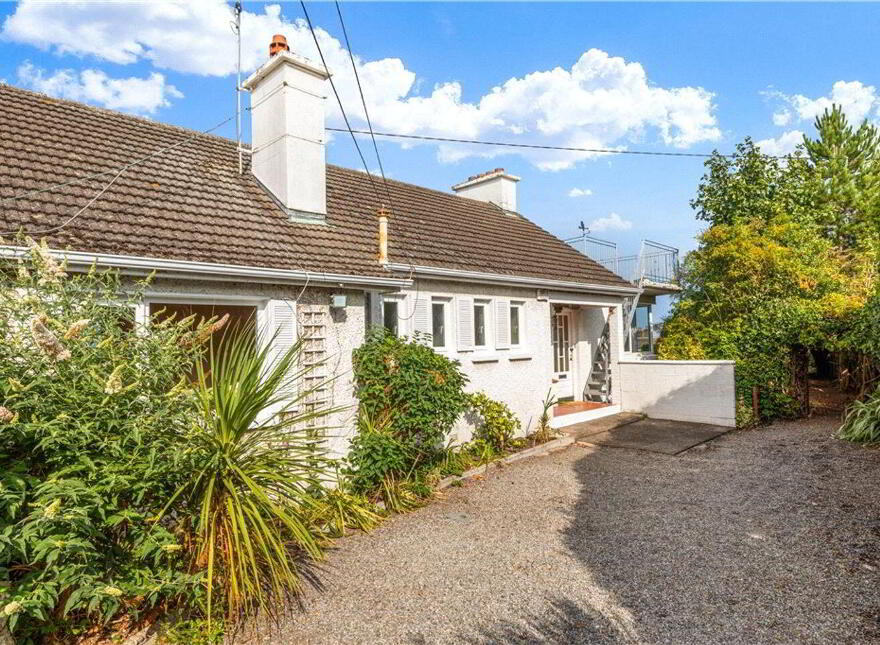 Bella Vista, 48 & 48A Seapoint Avenue, Monkstown, A94N225
