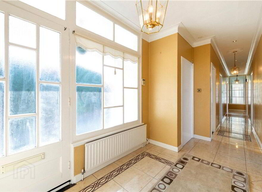 Bella Vista, 48 & 48A Seapoint Avenue, Monkstown, A94N225
