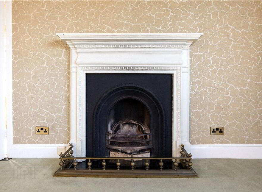 Bella Vista, 48 & 48A Seapoint Avenue, Monkstown, A94N225