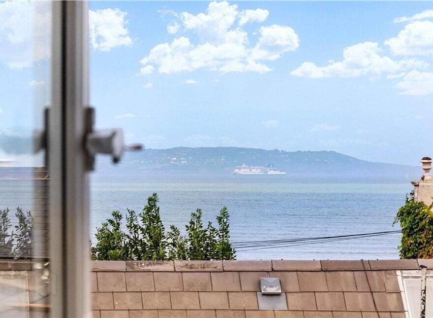 Bella Vista, 48 & 48A Seapoint Avenue, Monkstown, A94N225