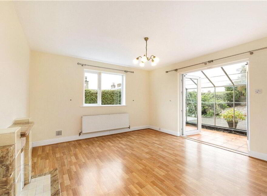 Bella Vista, 48 & 48A Seapoint Avenue, Monkstown, A94N225