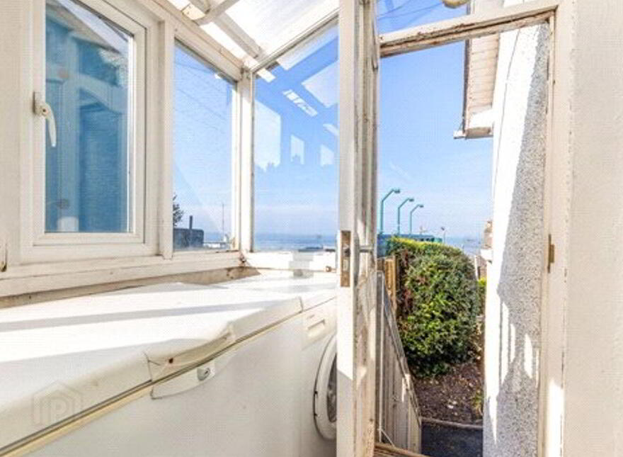 Bella Vista, 48 & 48A Seapoint Avenue, Monkstown, A94N225