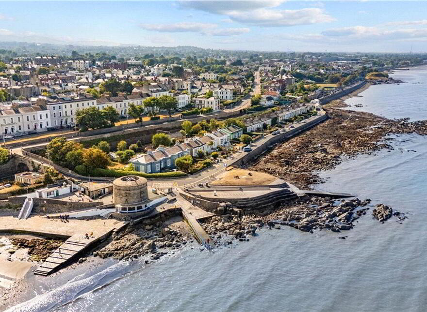 Bella Vista, 48 & 48A Seapoint Avenue, Monkstown, A94N225