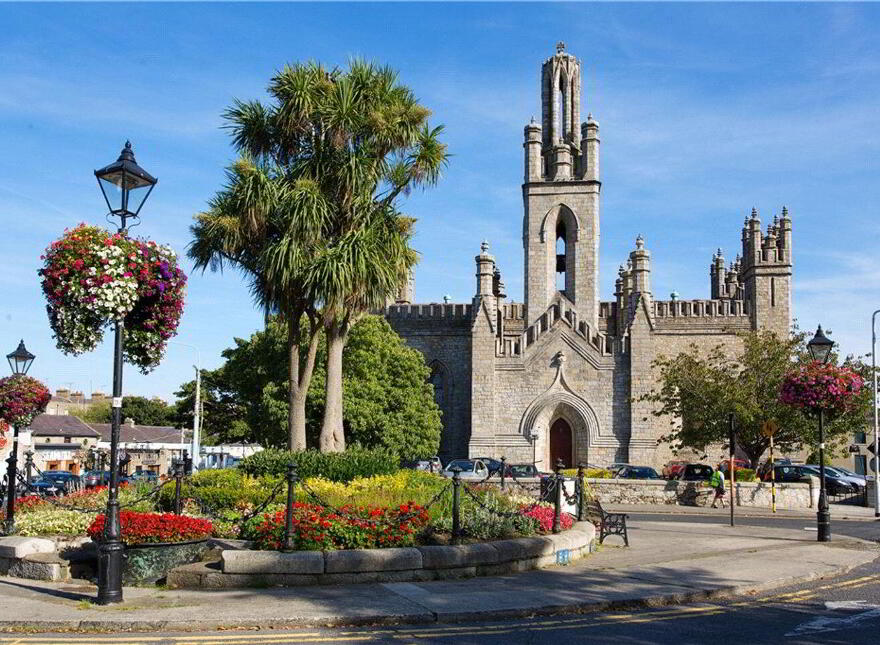 Bella Vista, 48 & 48A Seapoint Avenue, Monkstown, A94N225