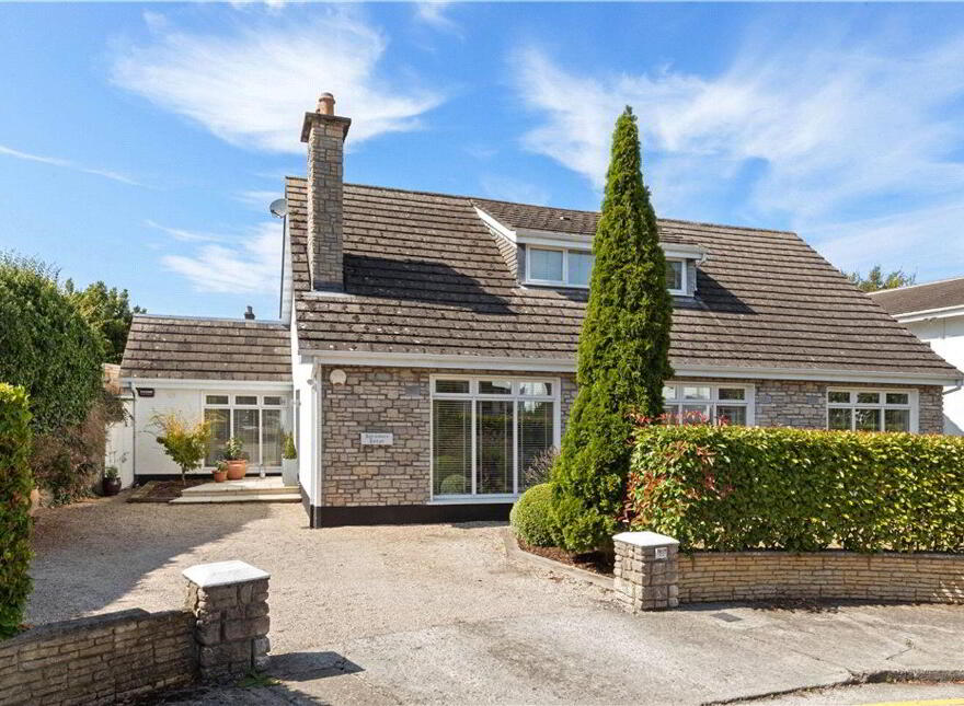 Sycamore Lodge, 8 Willowmount, Booterstown, A94F1P1 photo