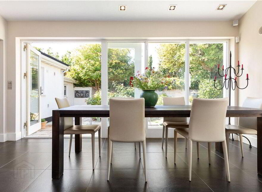 Sycamore Lodge, 8 Willowmount, Booterstown, A94F1P1