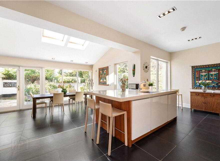Sycamore Lodge, 8 Willowmount, Booterstown, A94F1P1