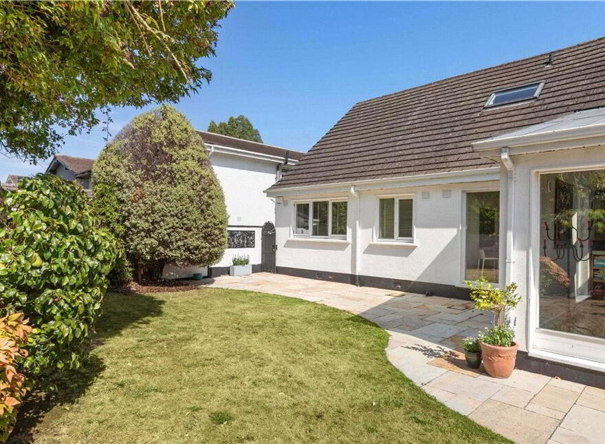 Sycamore Lodge, 8 Willowmount, Booterstown, A94F1P1