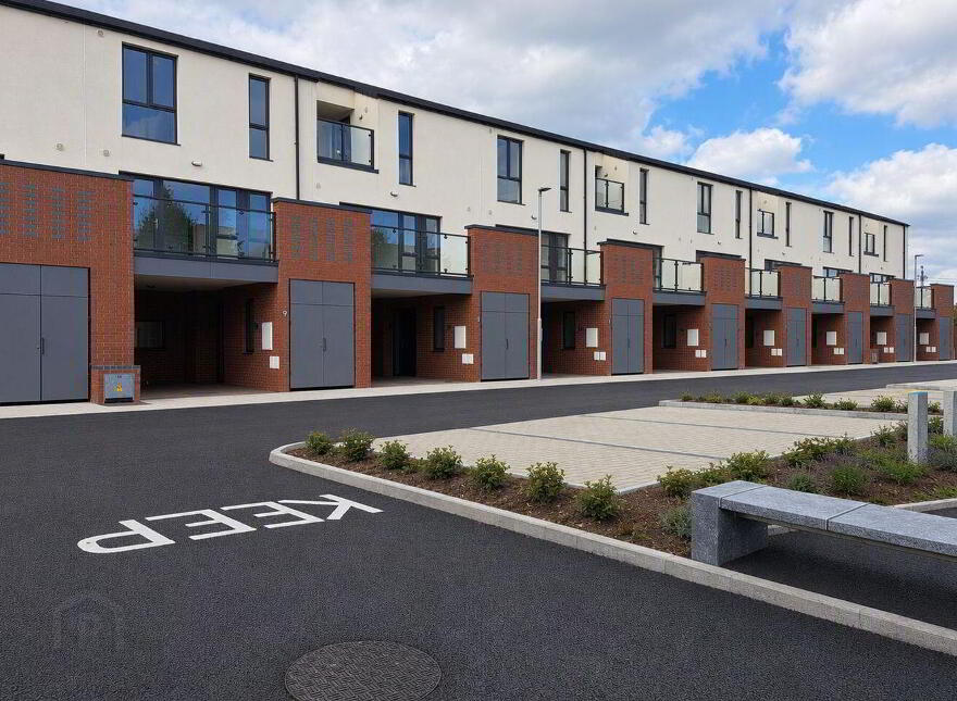 2 Cearbhall Court, Naas, W91PDD0 photo