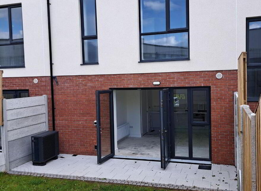 2 Cearbhall Court, Naas, W91PDD0