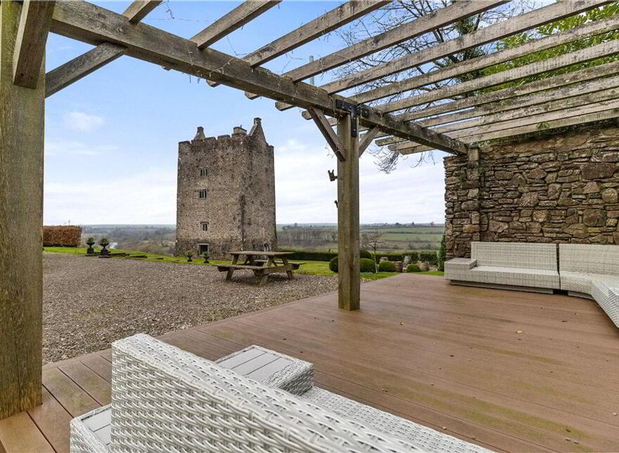 Carrigacunna Castle, Killavullen, Killavullen, P51X043