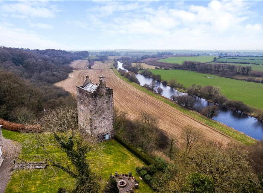 Carrigacunna Castle, Killavullen, Killavullen, P51X043