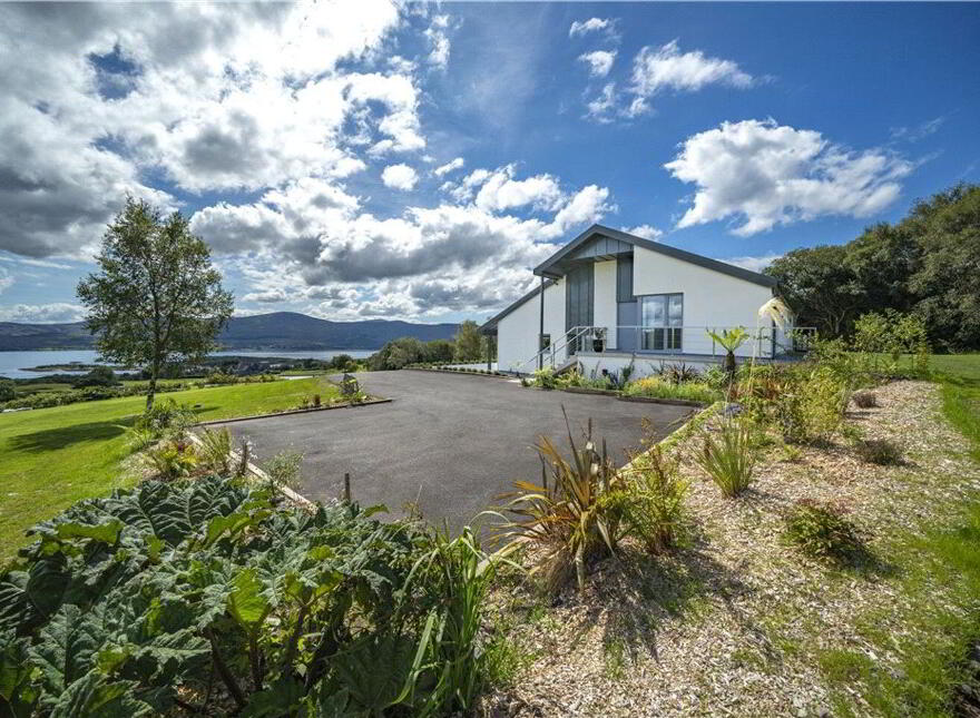 Zinc House, Templenoe, Templenoe, V93DC8R