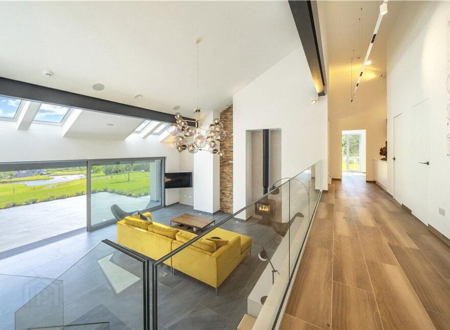 Zinc House, Templenoe, Templenoe, V93DC8R