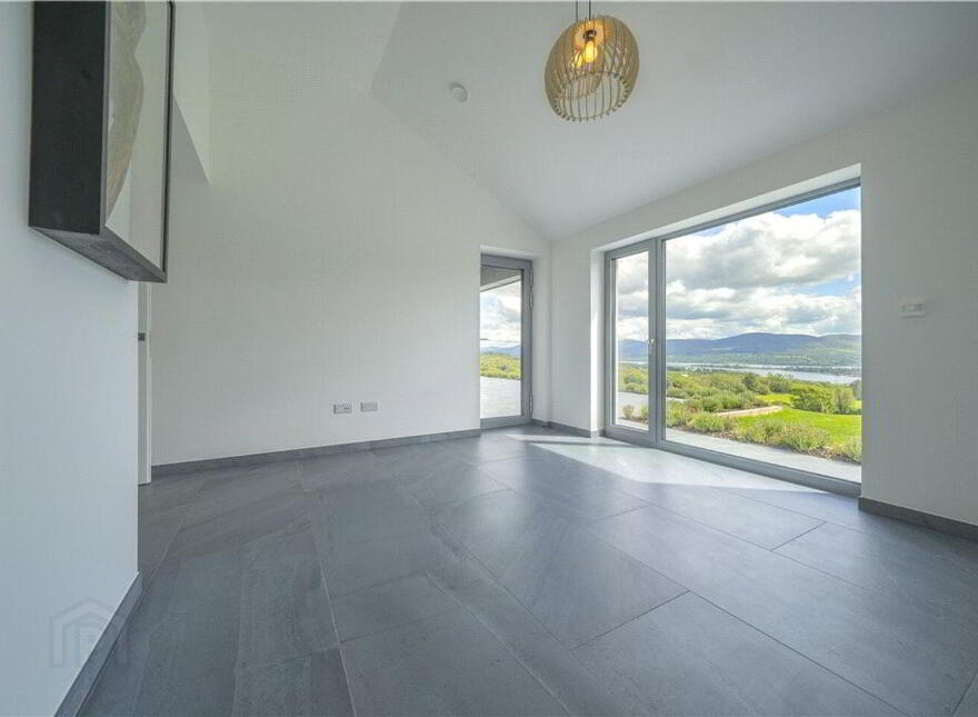 Zinc House, Templenoe, Templenoe, V93DC8R