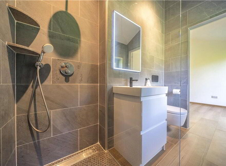 Zinc House, Templenoe, Templenoe, V93DC8R