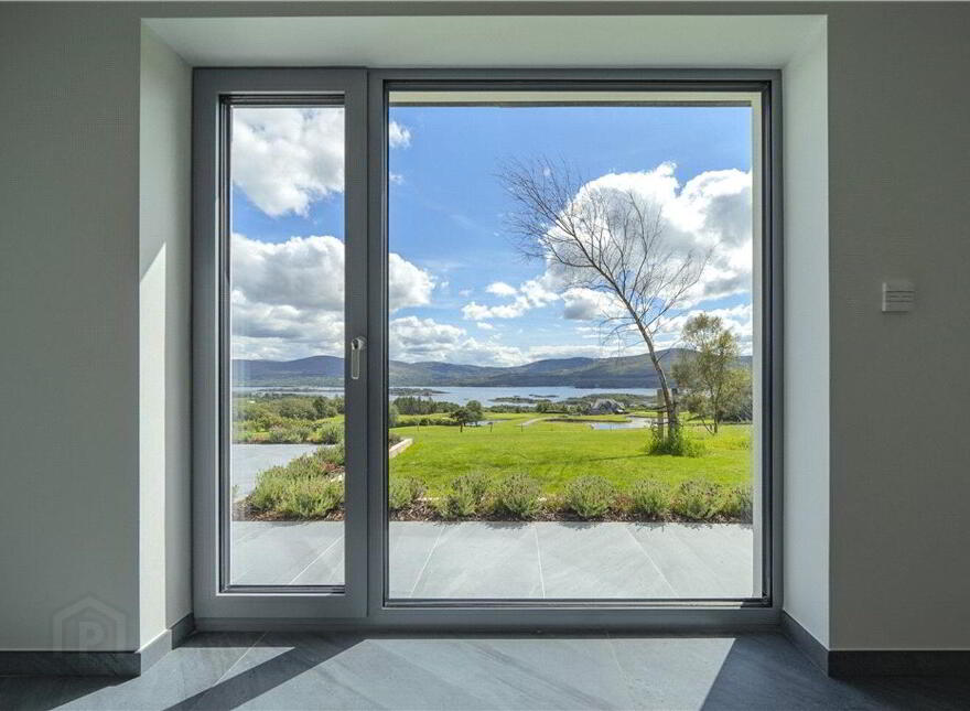 Zinc House, Templenoe, Templenoe, V93DC8R