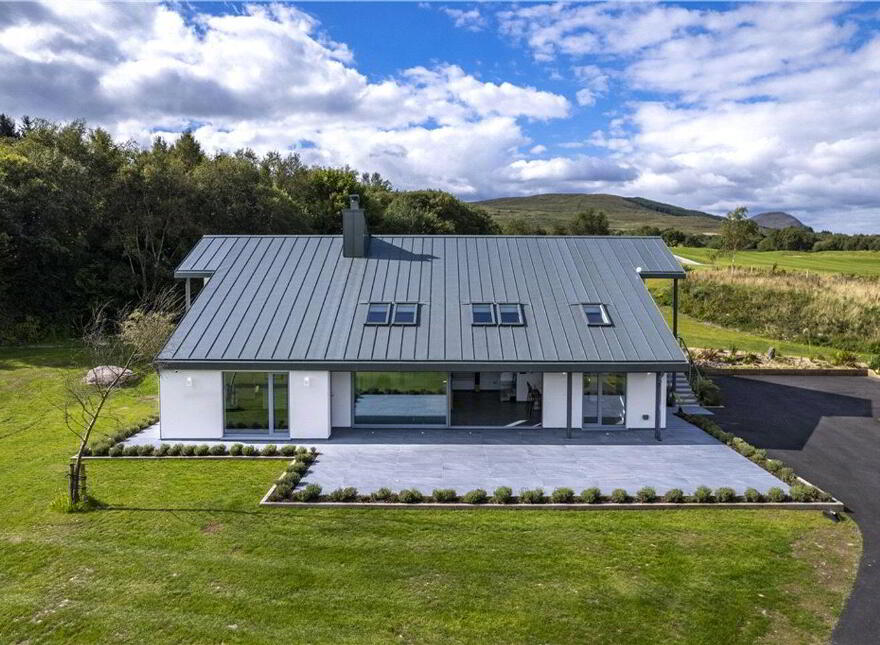 Zinc House, Templenoe, Templenoe, V93DC8R