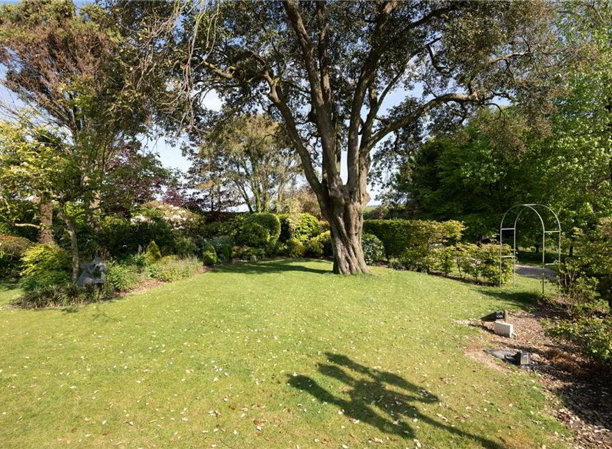 Carewswood House, Carewswood, Castlemartyr, P25XF84