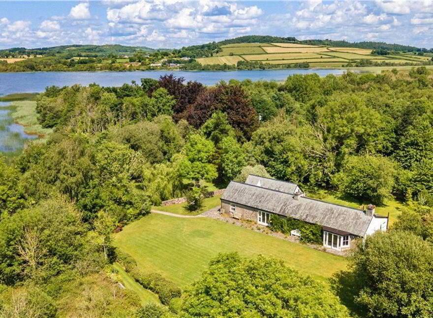 The Lake House, Cameron Island, Coolbawn, E45V213