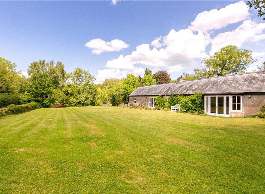 The Lake House, Cameron Island, Coolbawn, E45V213