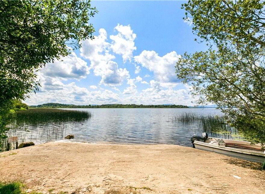 The Lake House, Cameron Island, Coolbawn, E45V213