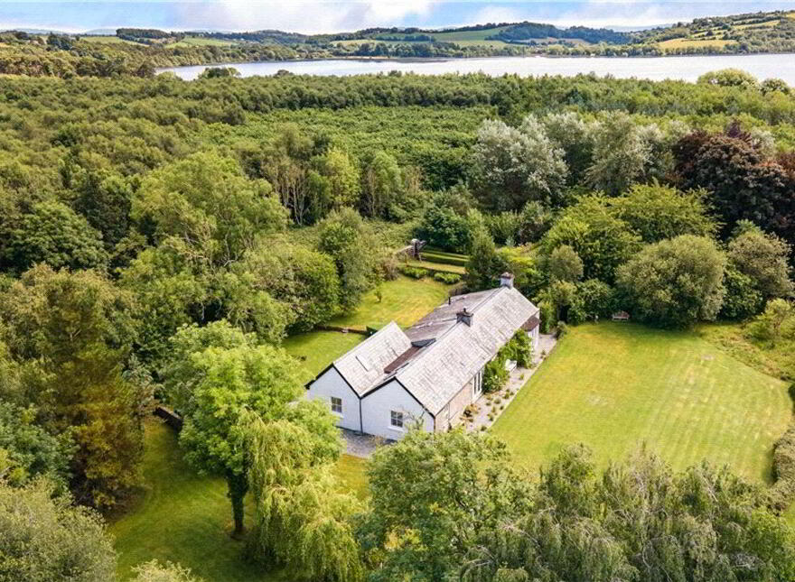 The Lake House, Cameron Island, Coolbawn, E45V213