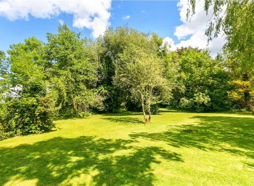 The Lake House, Cameron Island, Coolbawn, E45V213