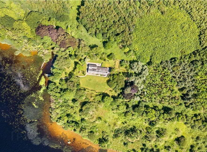 The Lake House, Cameron Island, Coolbawn, E45V213