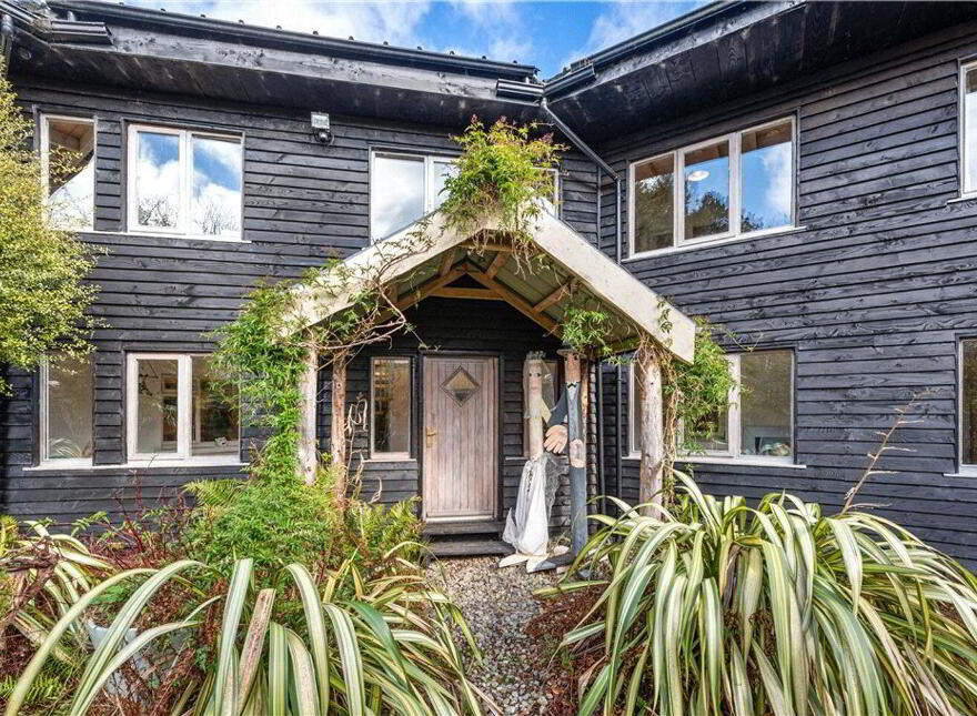 Falling Water Lodge, Tooreen, Glengarriff, P75PY72