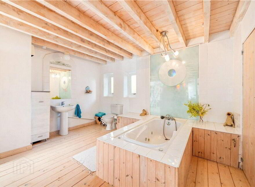 Falling Water Lodge, Tooreen, Glengarriff, P75PY72